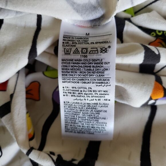 Old Navy Halloween Mummy Treats Spiders Witch Women's One Piece PJ Size Medium - Picture 12 of 13